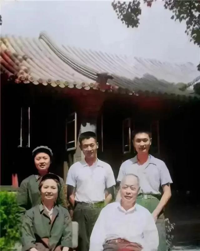  从“阑尾炎”到肠癌晚期：1971年那场改变历史的医疗诊断悲剧 新闻 从“阑尾炎”到肠癌晚期：1971年那场改变历史的医疗诊断悲剧 新闻 从“阑尾炎”到肠癌晚期：1971年那场改变历史的医疗诊断悲剧 新闻 从“阑尾炎”到肠癌晚期：1971年那场改变历史的医疗诊断悲剧 新闻 从“阑尾炎”到肠癌晚期：1971年那场改变历史的医疗诊断悲剧 新闻